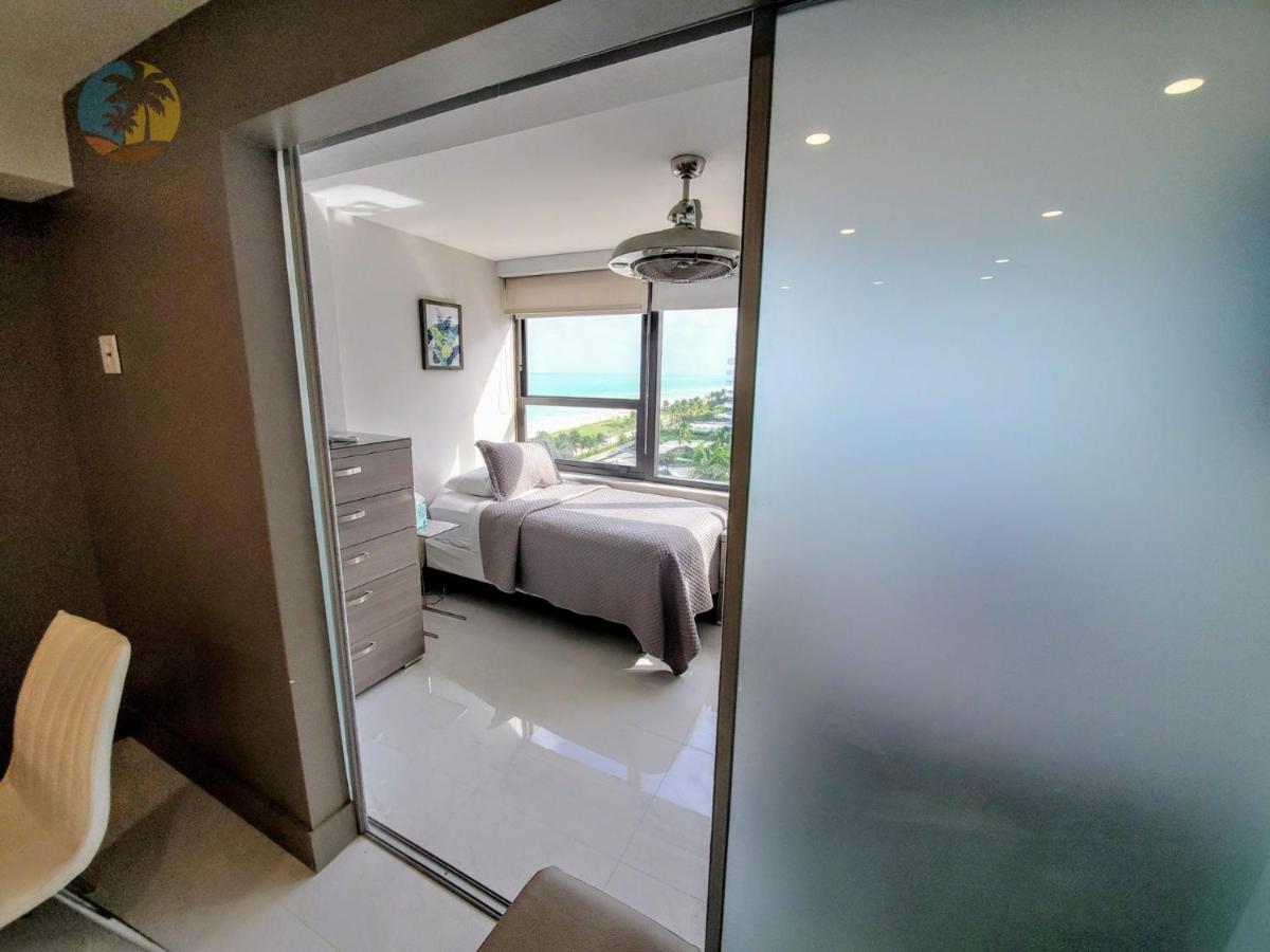 Luxury Beach Resort - Hora Rentals ميامي بيتش المظهر الخارجي الصورة